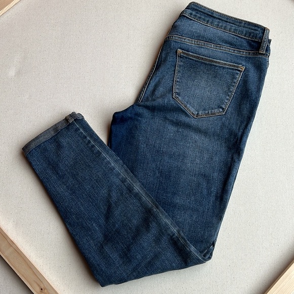 Universal Thread Mid Rise Skinny - Picture 4 of 6